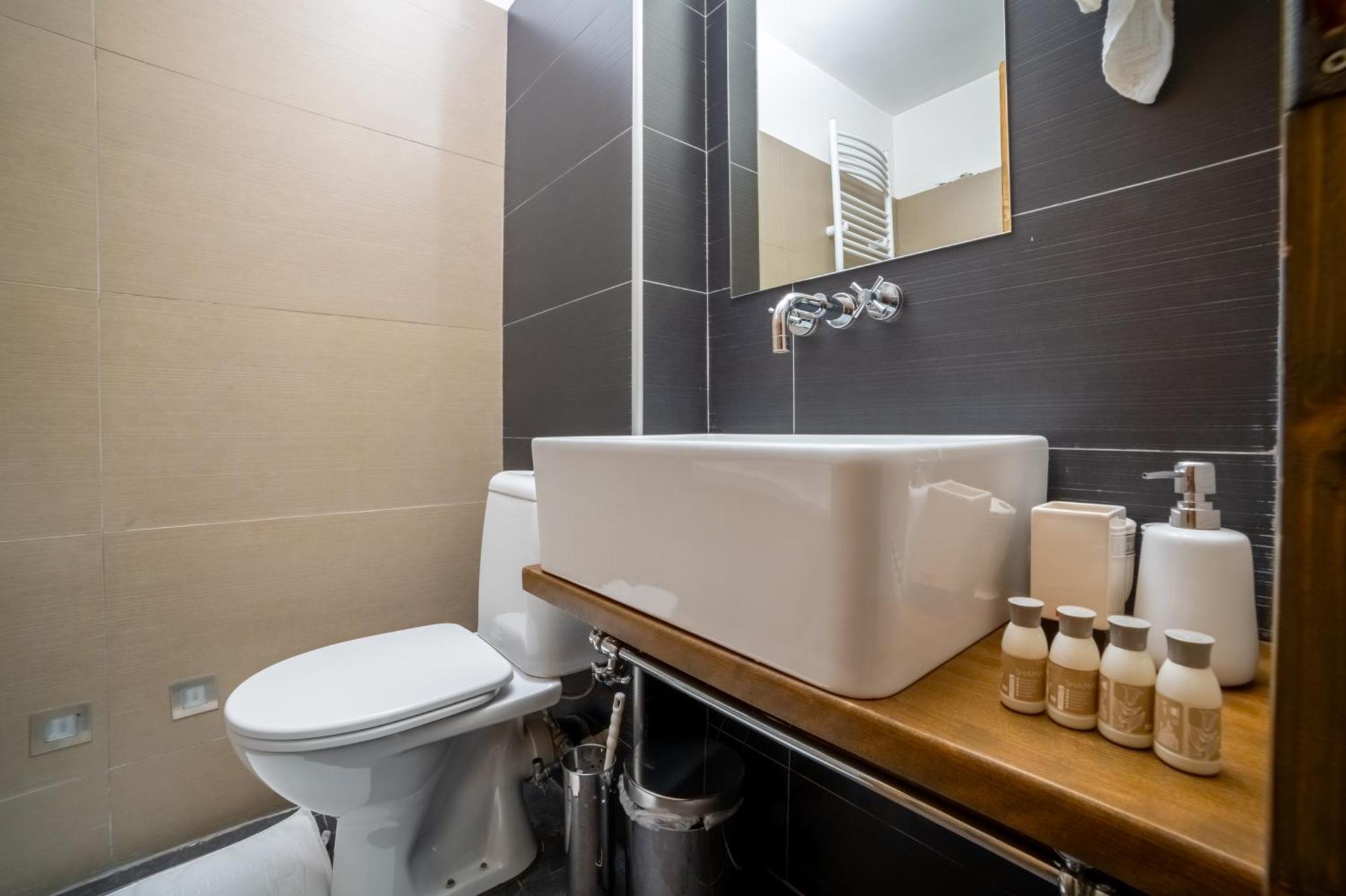 Four Riders Guest House Veliko Tŭrnovo Exterior photo