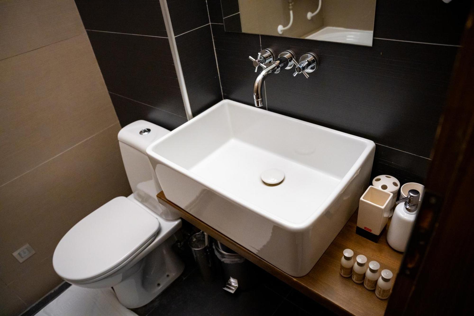 Four Riders Guest House Veliko Tŭrnovo Exterior photo